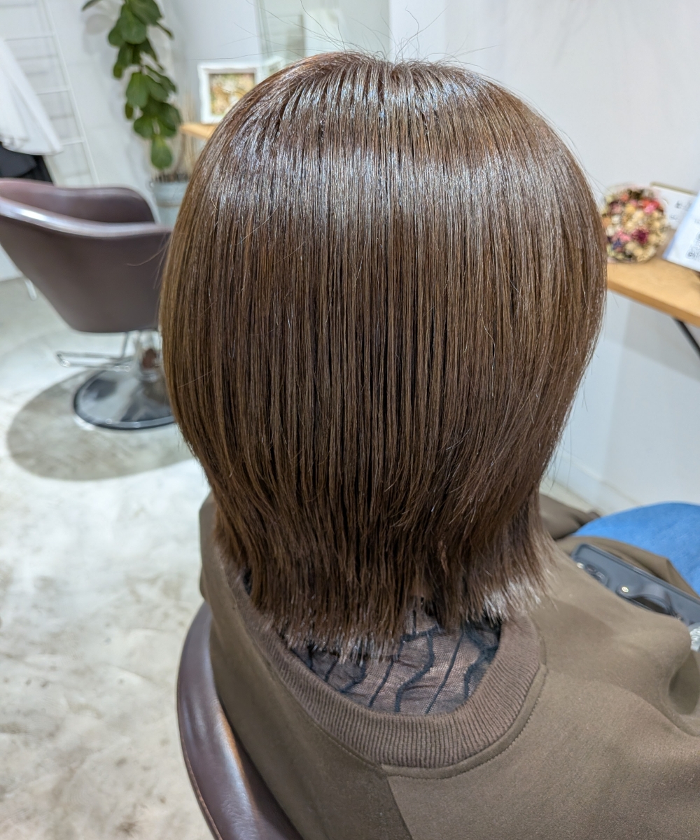 オリーブカラーレイヤーボブ